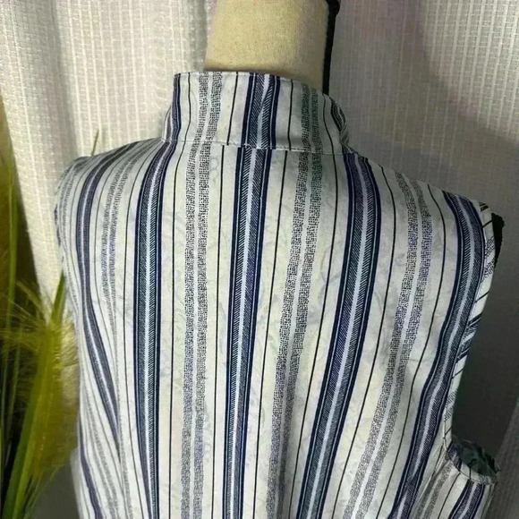 NWT Chicos Zenergy Women’s 3 US XL Neema Reversible Tonga Navy Printed Vest NEW - Picture 6 of 13